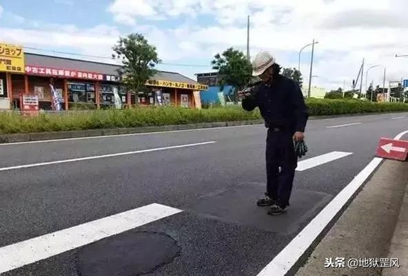 英国发明的道路修补液,绝对是修路神器