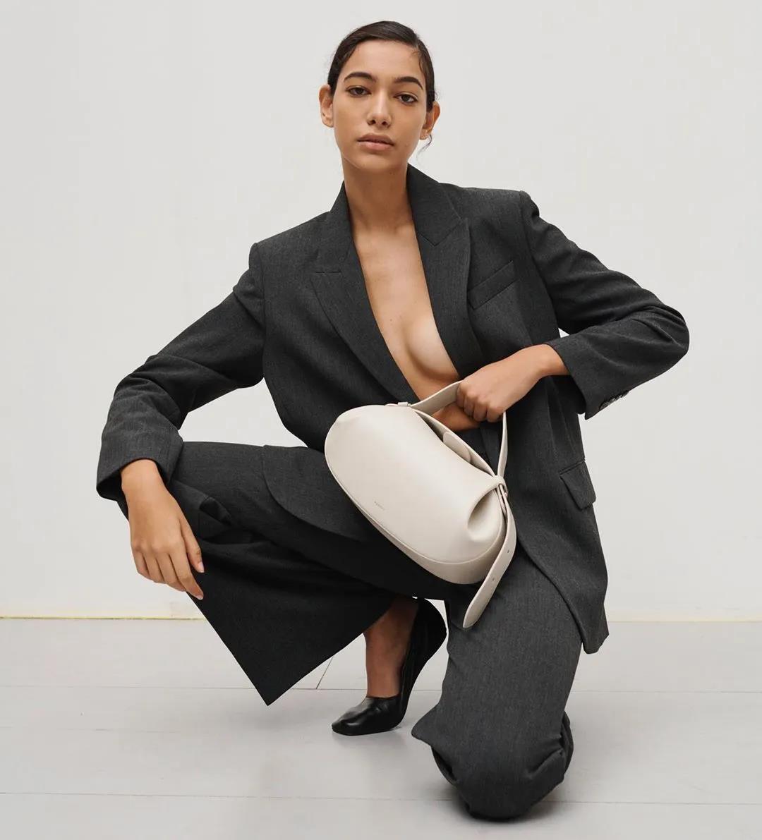 推荐几款小众又好看的包包,最值得入手的几款小众包包