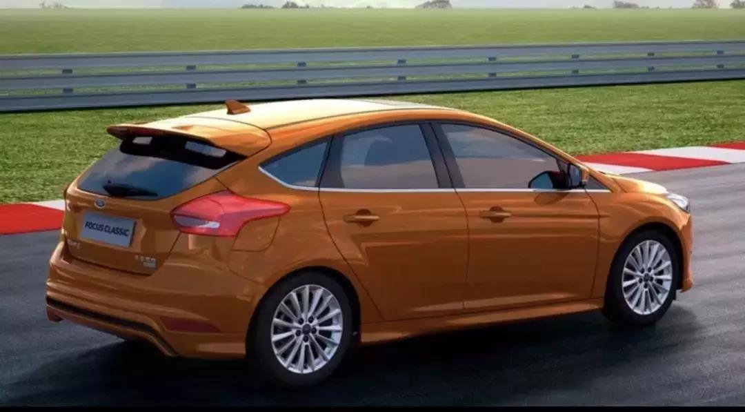 汽车加油口是不是都在驾驶室一侧,汽车加油口在左边和右边的区别