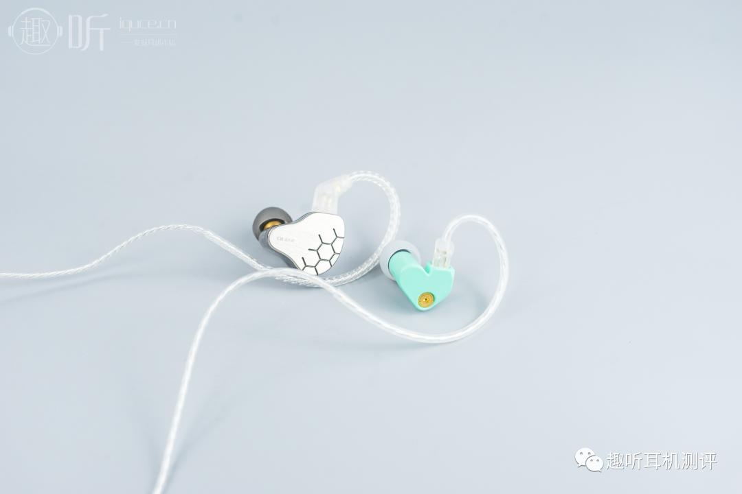 云魁云雀入耳式耳机测评,吃鸡云雀入耳式耳机测评
