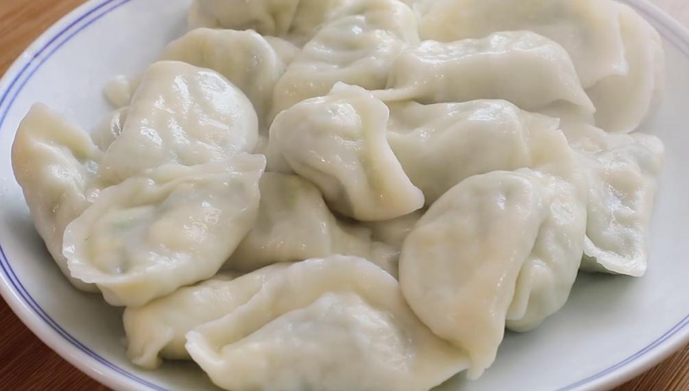 冬瓜包饺子居然这么好吃,冬瓜肉馅包饺子做法