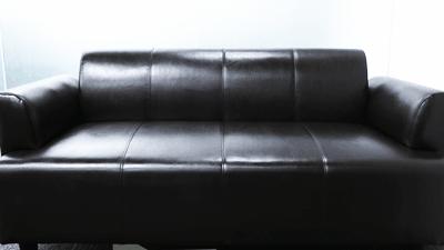 褶皱的皮衣服怎么快速弄平,皮衣皱了洗了弄平小技巧