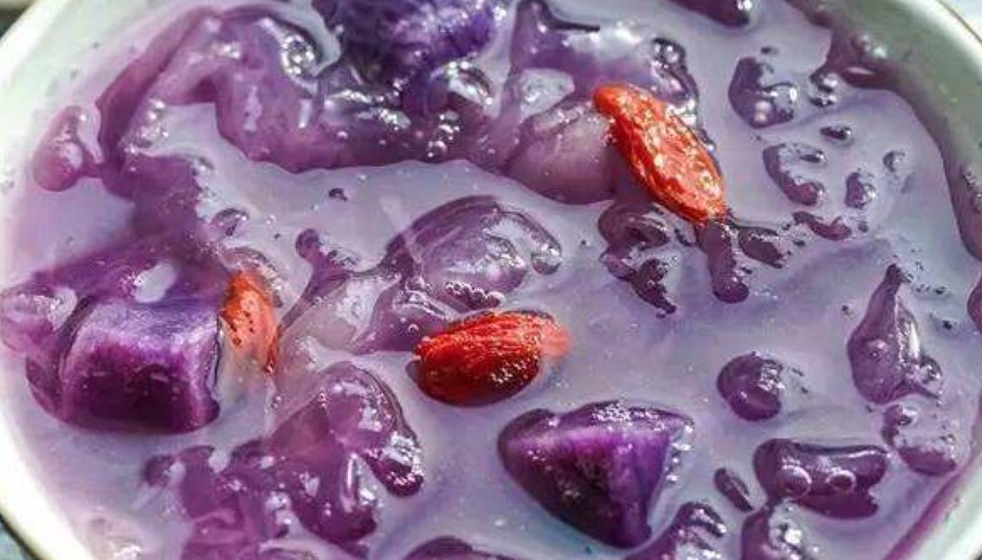 银耳莲子百合红枣枸杞汤的做法,百合莲子银耳雪梨汤的做法大全