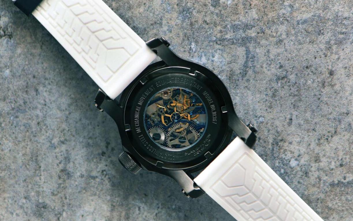 使用海鸥3135机芯的表款,用海鸥机芯的潜水手表