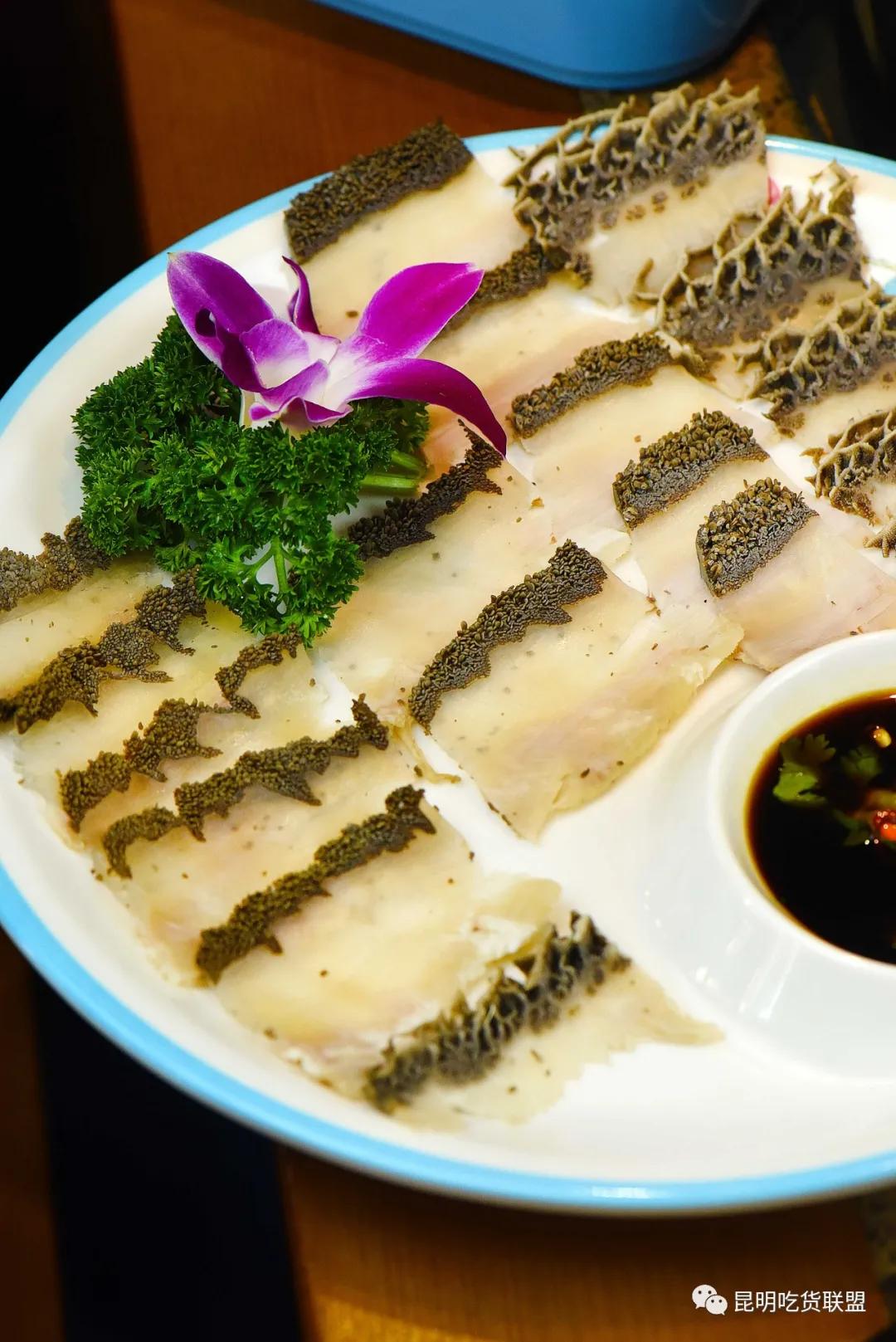 昆明藏在巷子里的酸汤火锅,昆明酸汤火锅