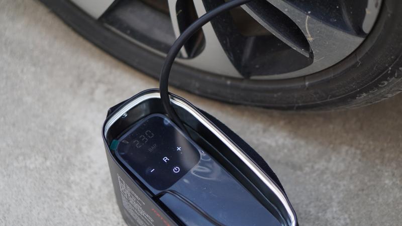 有了70迈汽车轮胎充气泵，我打算在家门口摆个充气摊位赚钱了