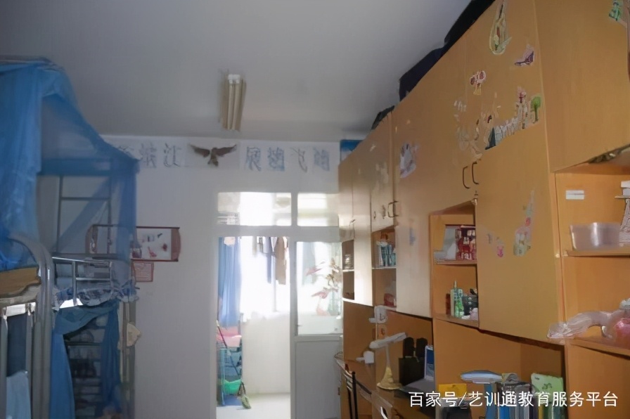 文科大学宿舍条件排名,全国学院宿舍条件排名