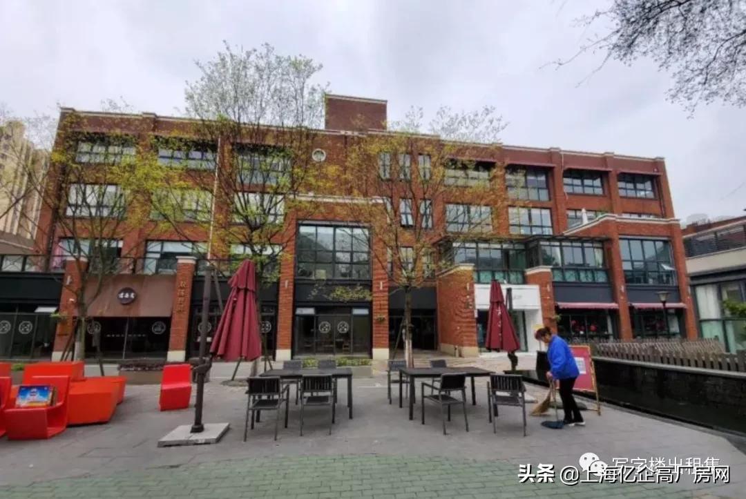 新场镇小型钢结构厂房,上海新场镇最新仓库出租