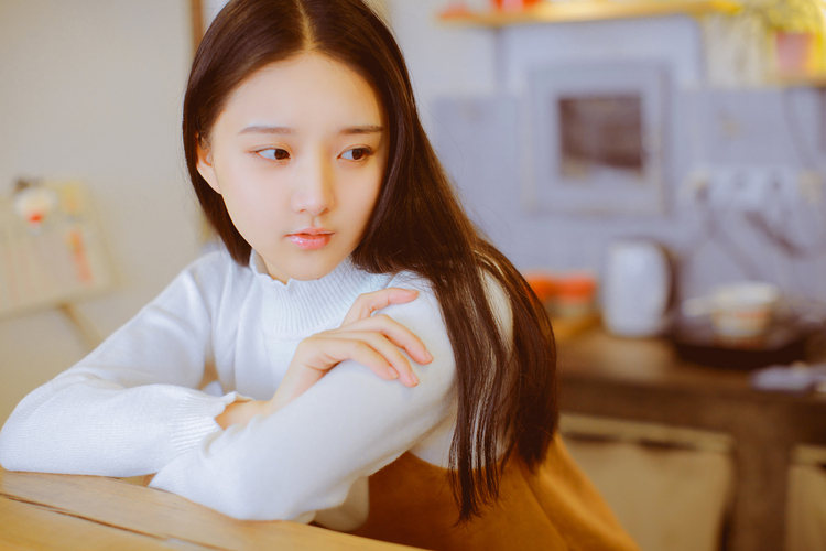 女朋友生气把微信删了该怎么哄她,女朋友生气做什么视频哄她