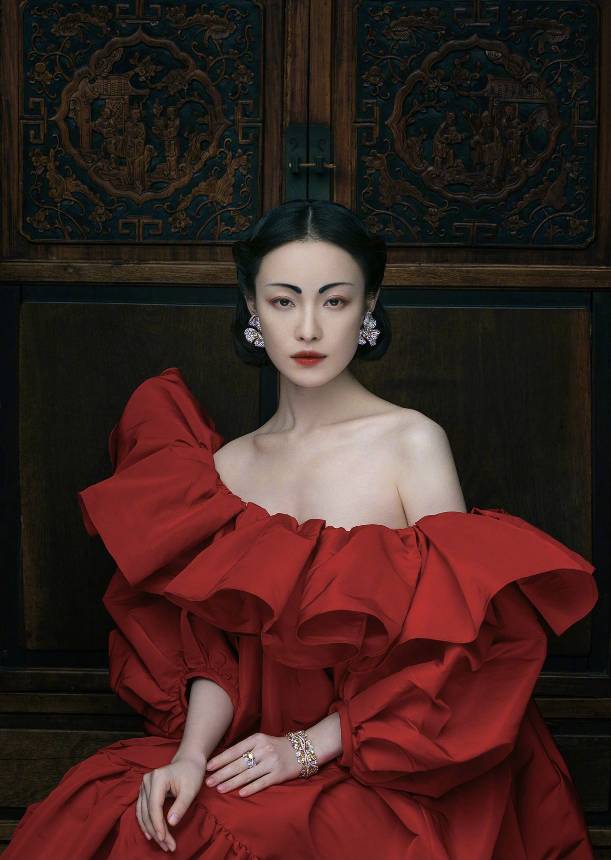 倪妮水墨眉仙都妆容分析,倪妮复古大片