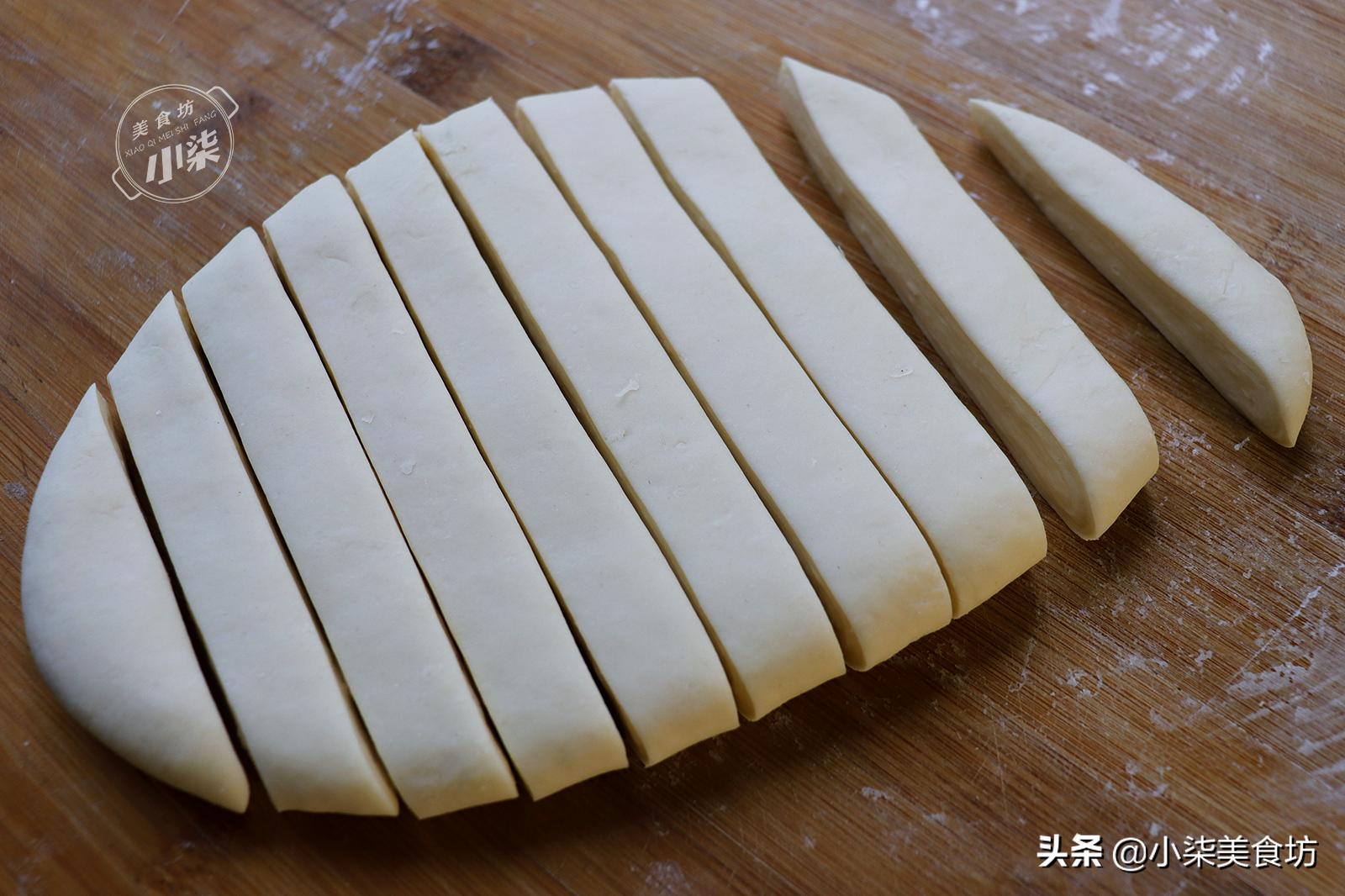 想吃牛肉面，教你自己在家做，面条筋道爽滑，这种做法实用靠谱