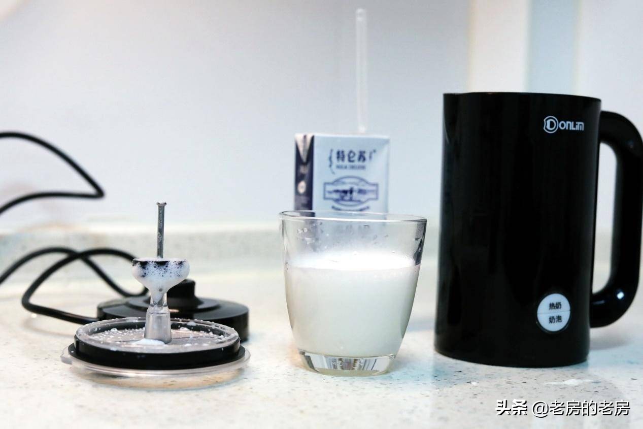 在家喝卡布奇诺,你需要一台什么样的咖啡奶泡机?