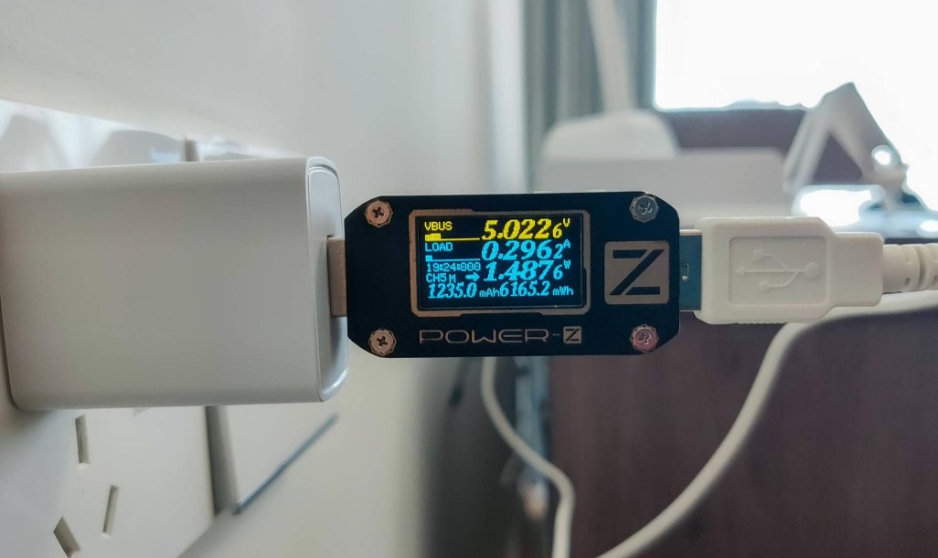 能杀毒能语音操控，乐歌S6Pro办公消毒台评测