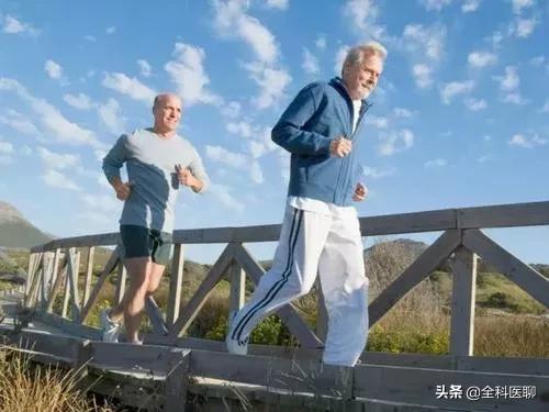 如何通过运动和饮食控制降低血糖,只靠控制饮食可以减多少