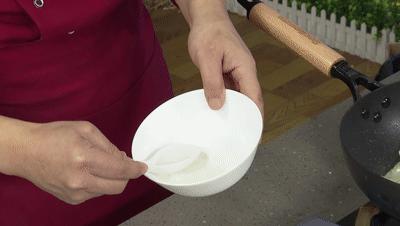 养肺百合怎么吃效果好,素炒百合怎么样做好吃