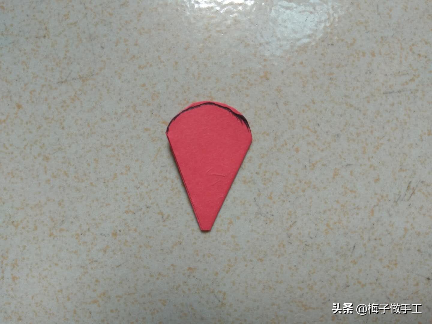 520情人节折纸玫瑰花图文,七夕专题纸玫瑰折纸教程