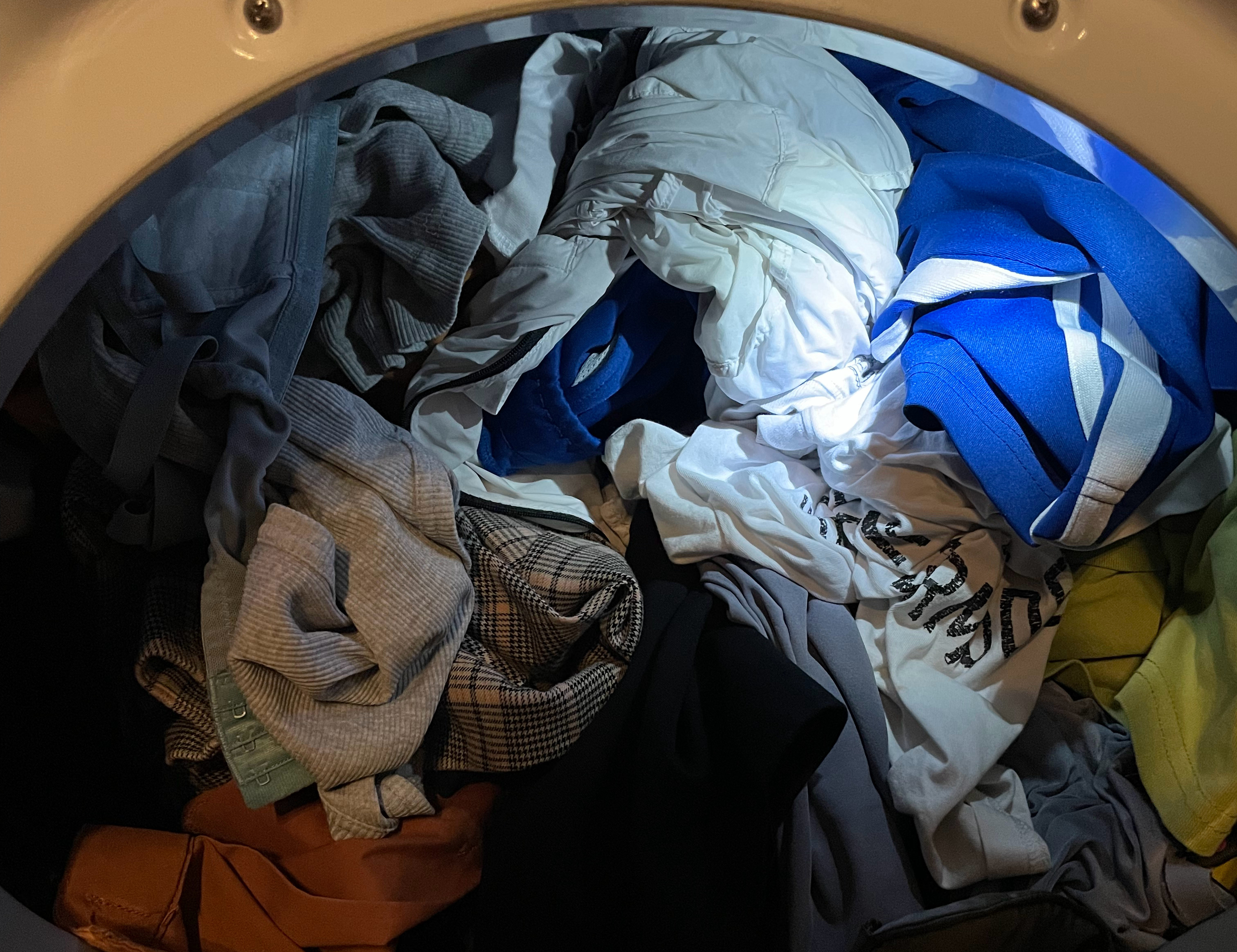 家用滚筒洗衣机买哪个价位的合适,家用滚筒洗衣机买什么价位的实用