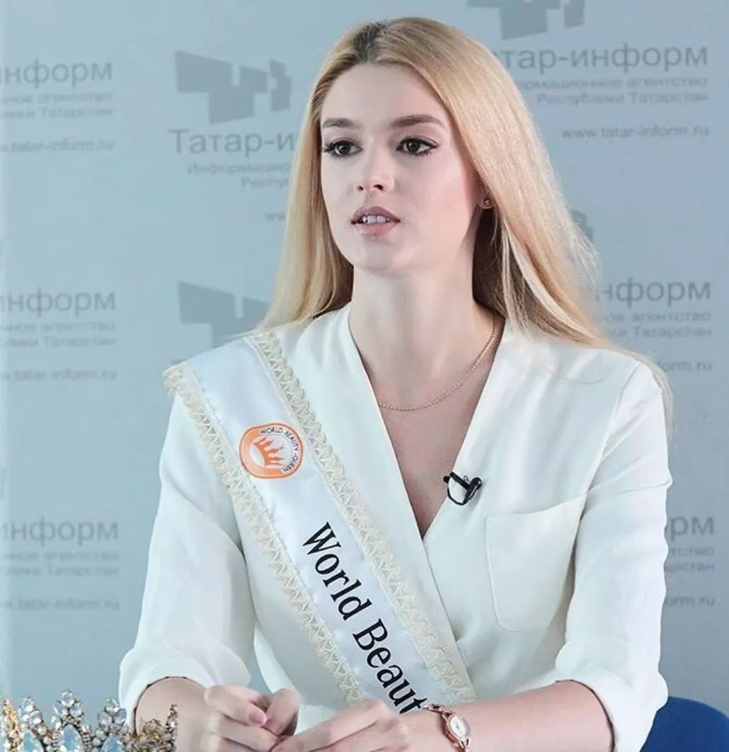 33岁俄罗斯真人芭比,俄罗斯模特像芭比娃娃