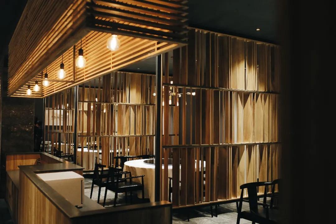 用三年时间雕琢洛河边上的西湖味道，劳斯莱斯级别的美食享受