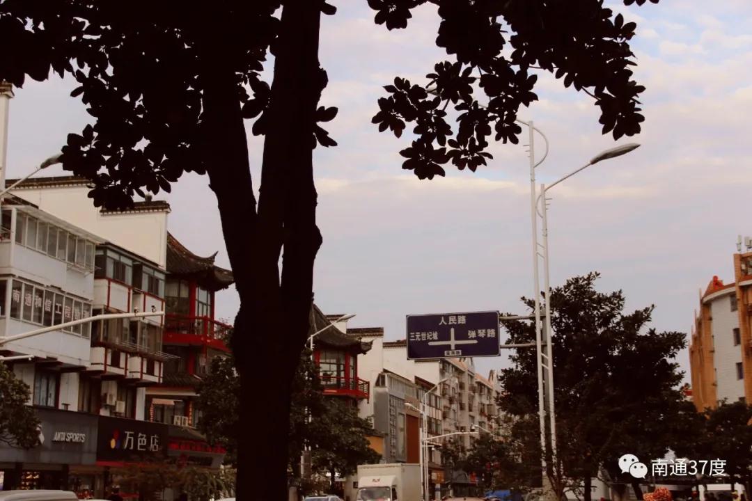 黄海路青春消亡史