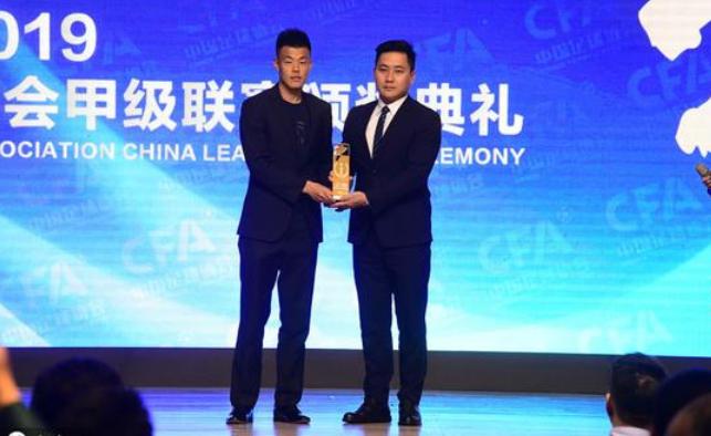 好消息!中甲双料最佳诞生:31岁保持巅峰打进19球,曾是里皮爱将