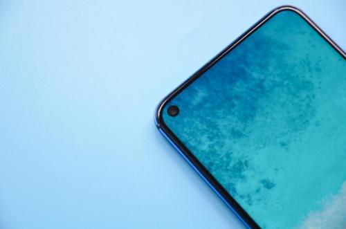 荣耀v20做工,荣耀v20外观手感怎么样