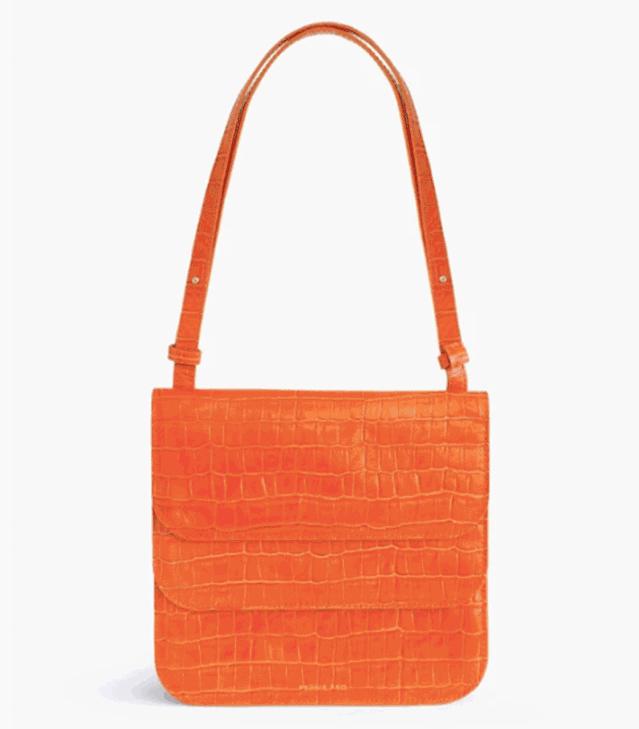 jennie用的小众休闲包,jennie同款小背包休闲百搭双肩包