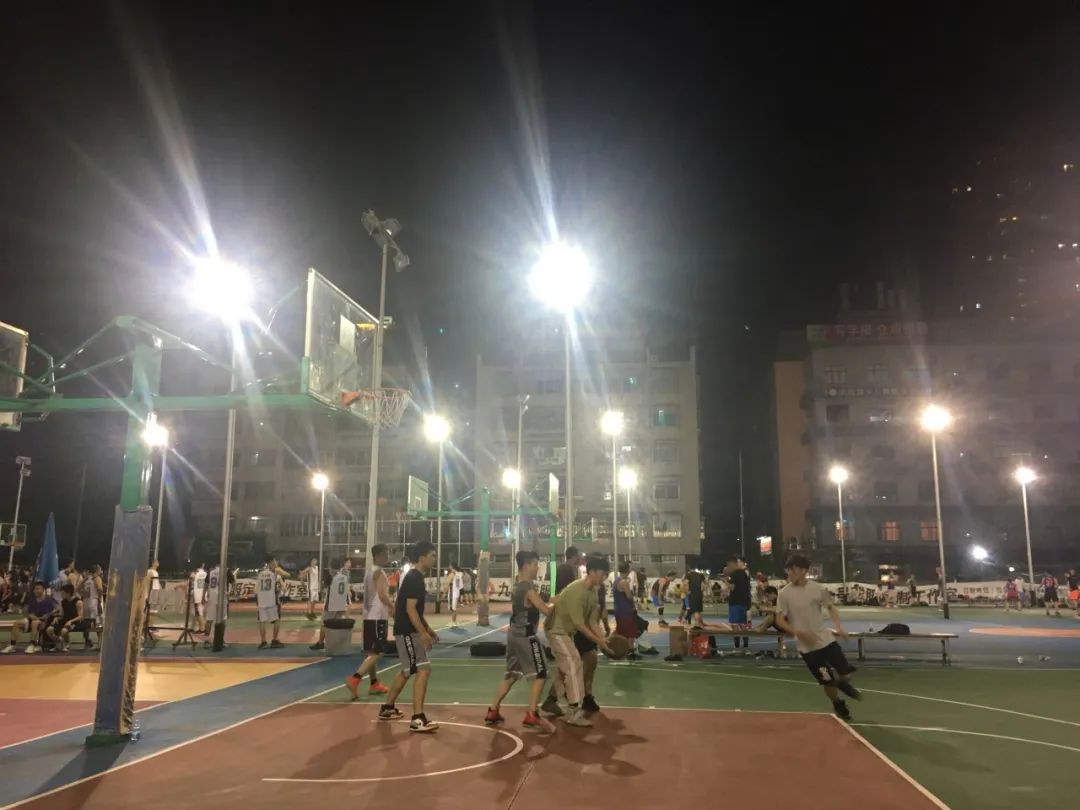 深圳粤迪幸福/王朝新能源车主俱乐部篮球友谊赛热血完结