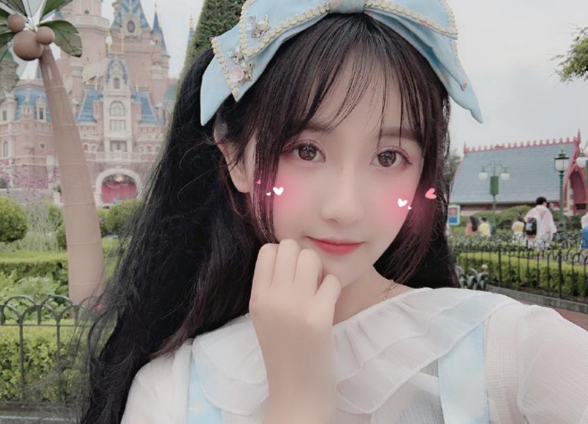 杨清柠怎么成为网红的,杨清柠16岁火遍全网