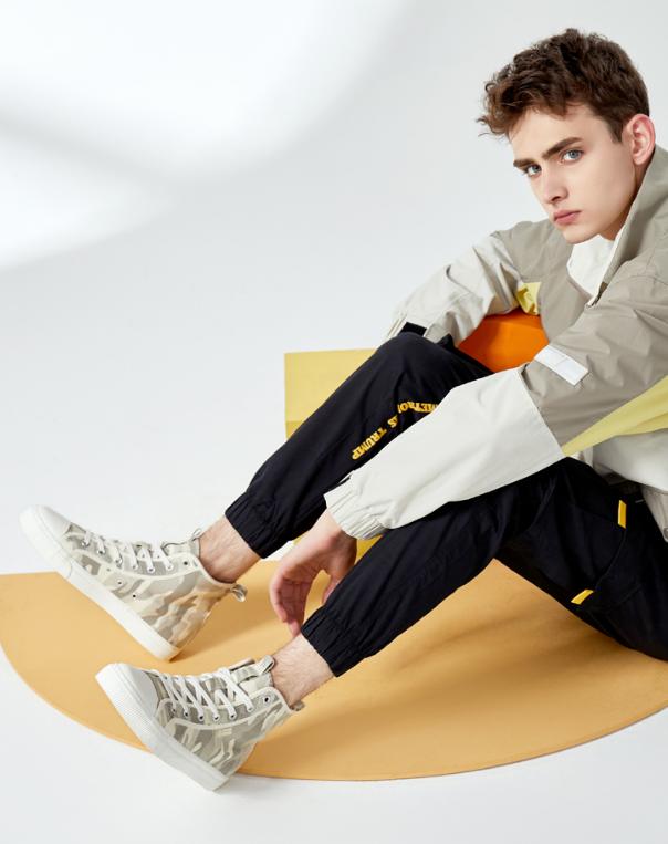 穿高腰鞋显腿短,腿短穿高帮鞋好看吗