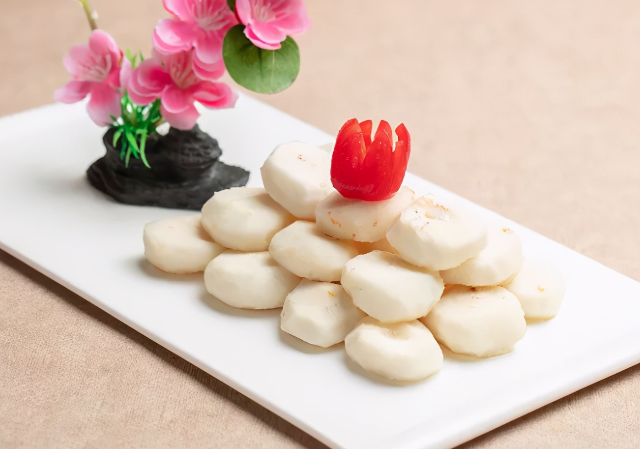 荸荠煮熟吃清火消积,滋阴清热和积食内热