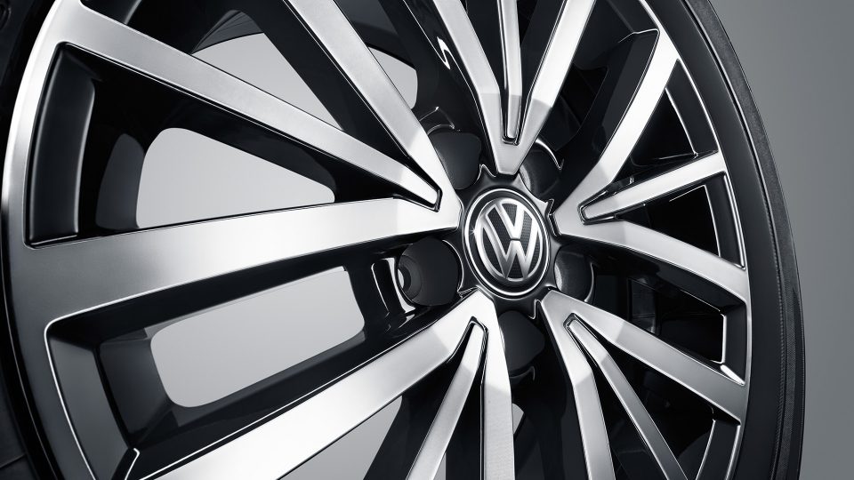 桑塔纳浩纳哪个车型好,买车买顶配桑塔纳