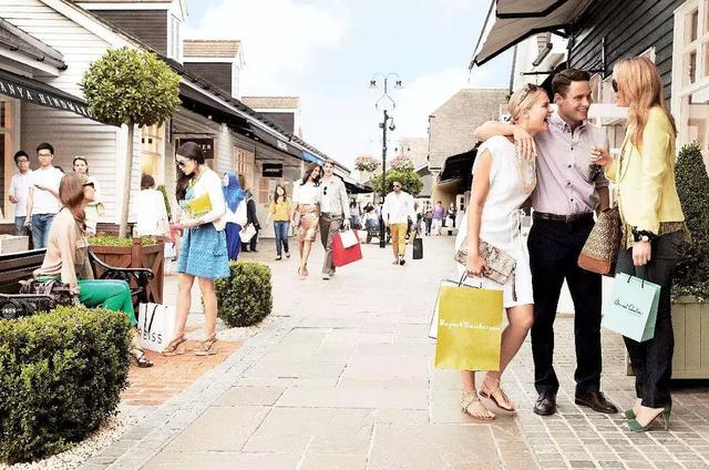 英国最大的打折村,英国最大折扣村