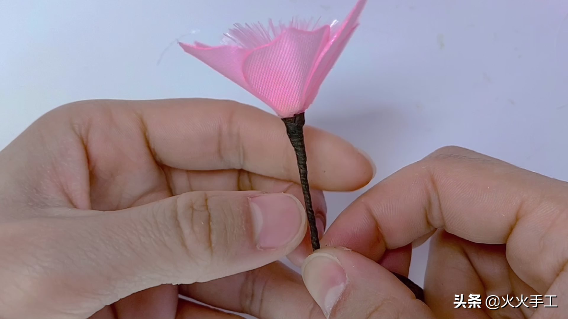 白浅的十里桃花，不用三生三世，在家用粉色丝带就可以很快完成