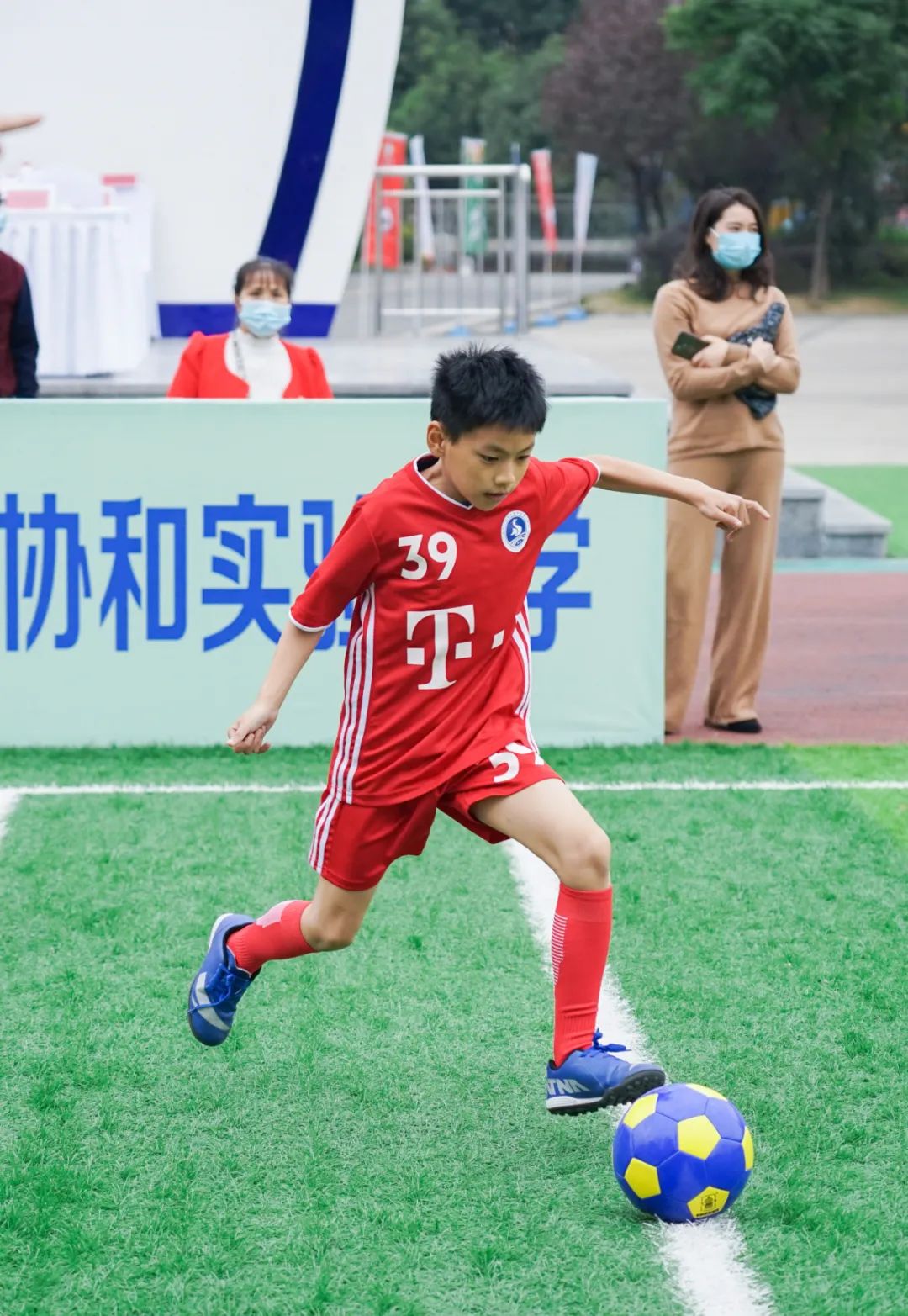 双流足球,我市新增4所全国足球特色校园