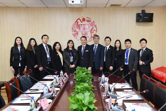 鑱斿悎鍥借缁冪爺绌舵墍瑙嗛,鑱斿悎鍥借缁冪爺绌舵墍浜氬お涓績