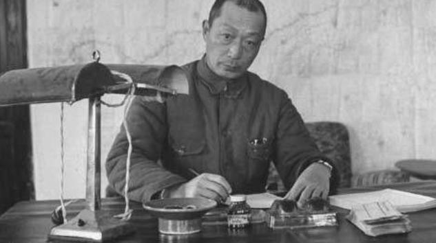 中国第一枚导弹在哪一年发射成功,1962年发射第一颗导弹的图片