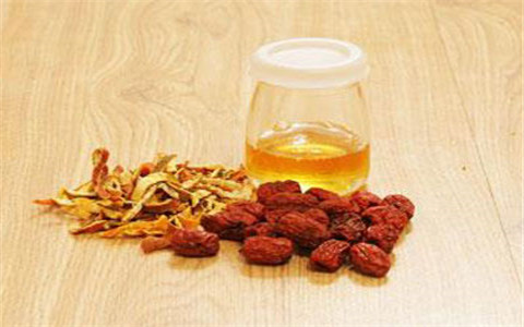 关于治疗宝宝腹泻的食疗食谱推荐,宝宝腹泻家长在家如何处理