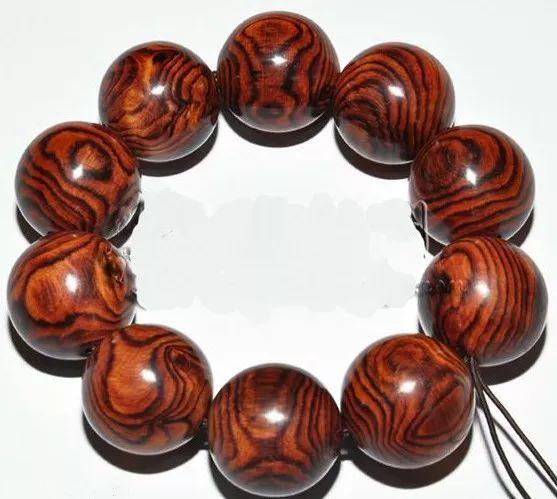 木质手串最好的是什么材料,戴木质手串好处