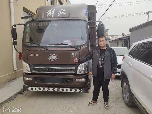 解放轻卡虎vh首保一般多少公里,解放虎vh高速跑多少最省油