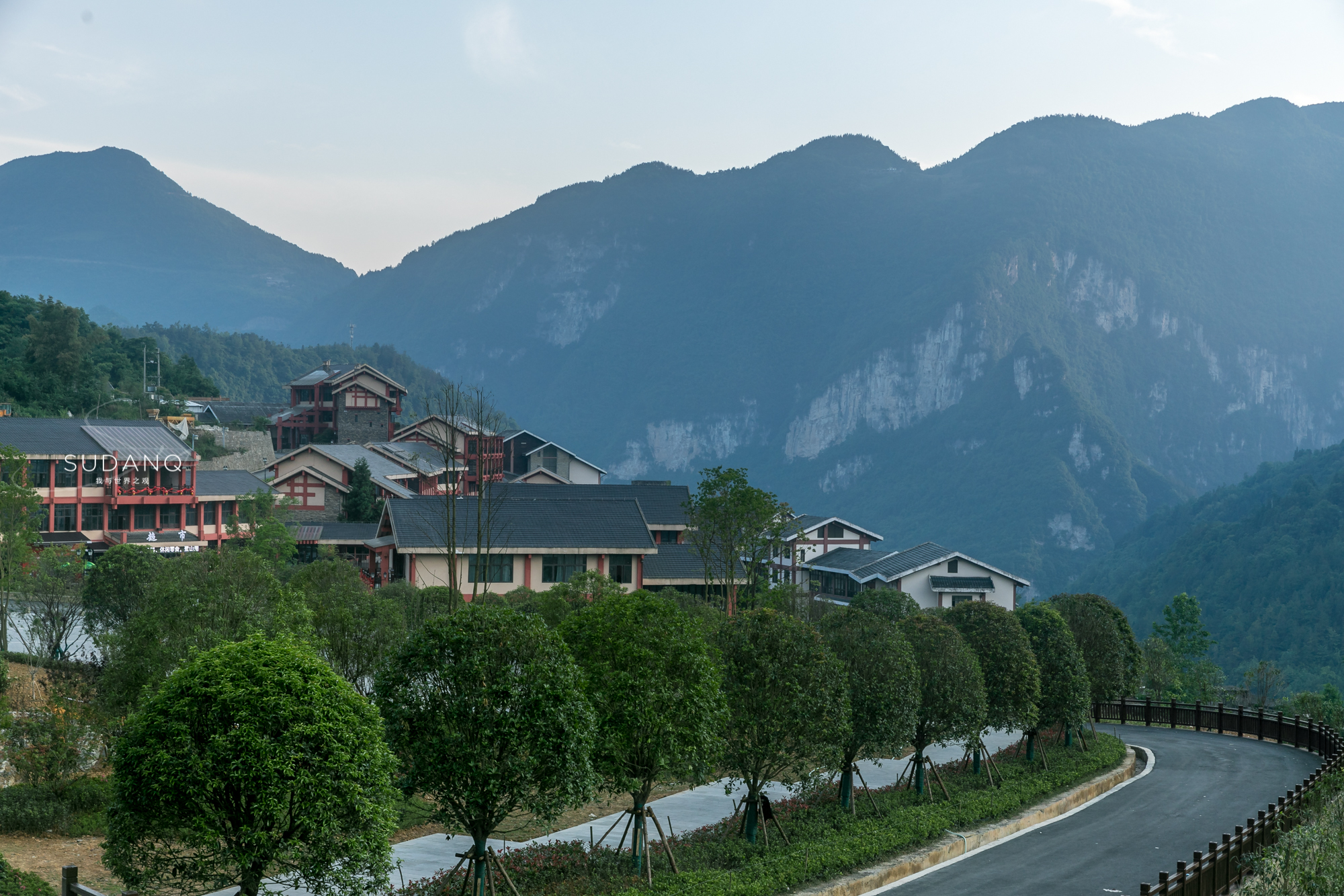 地球最美伤疤马岭河峡谷,地球最美的东非大裂谷