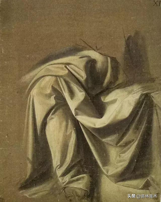 素描简单的衬布褶,素描衬布非常暗