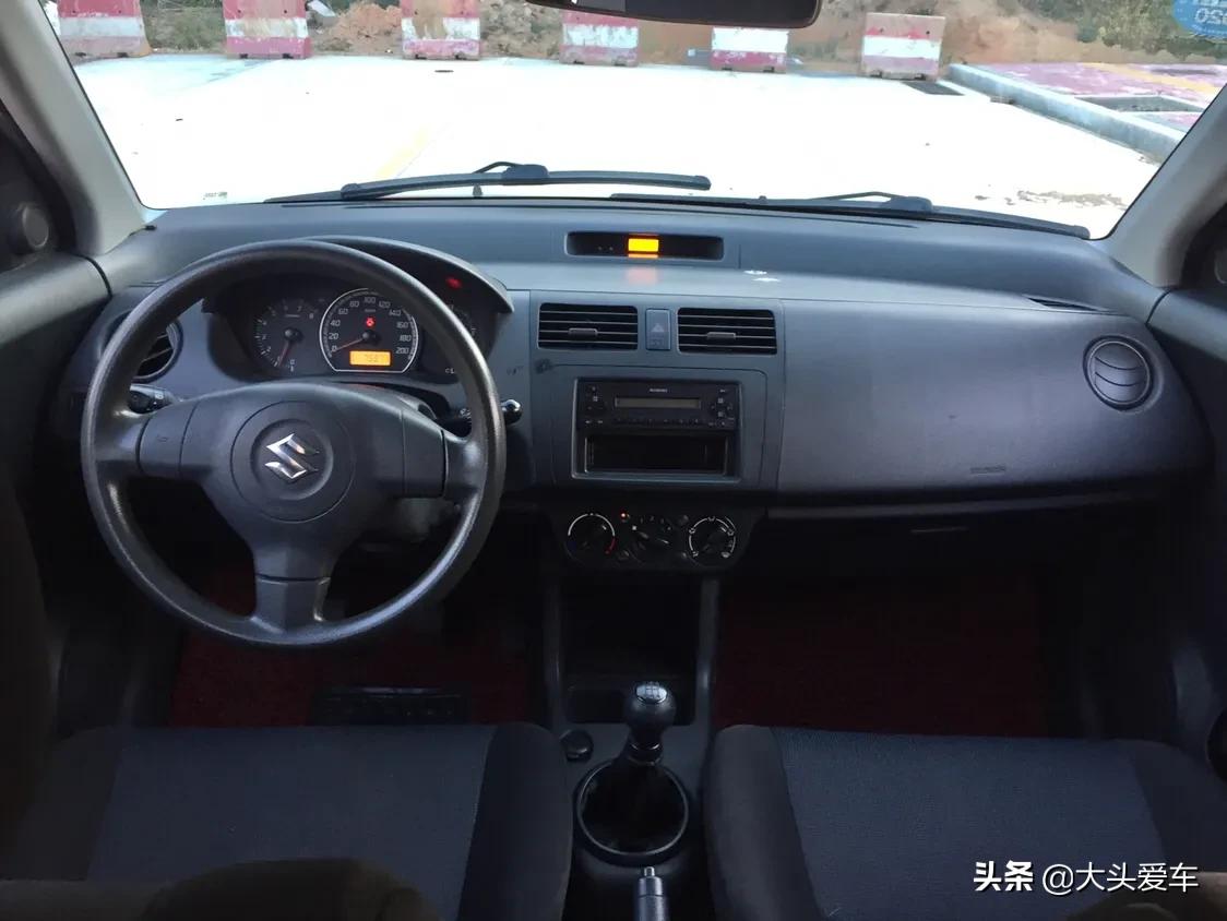 11年铃木雨燕1.3自动二手车价格,12年铃木雨燕翻新整备