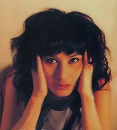 刚出道就被骂,被骂上热搜的出道女星