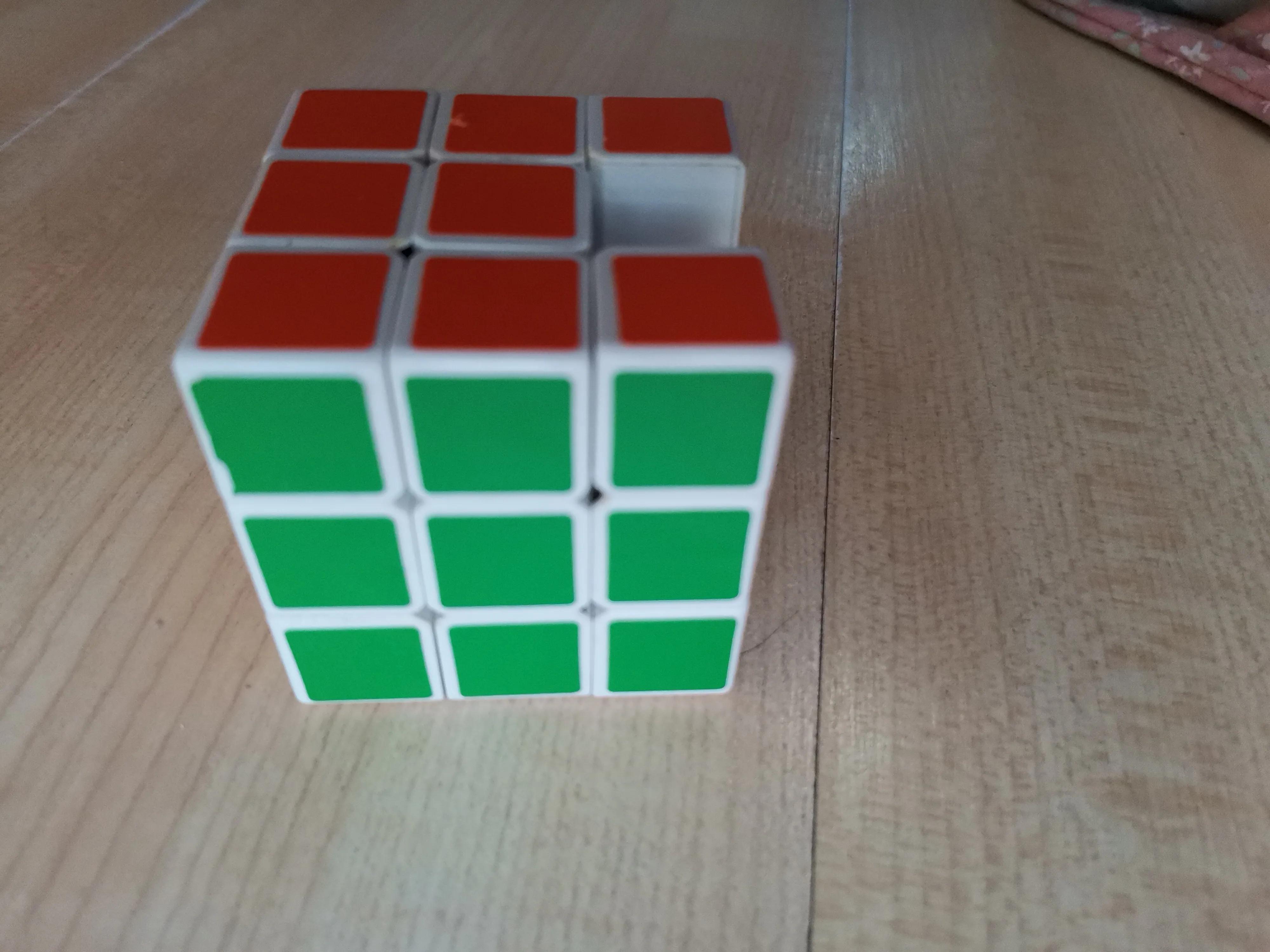 魔方诀窍10秒搞定初学者,魔方新手入门1-7步全网最简单