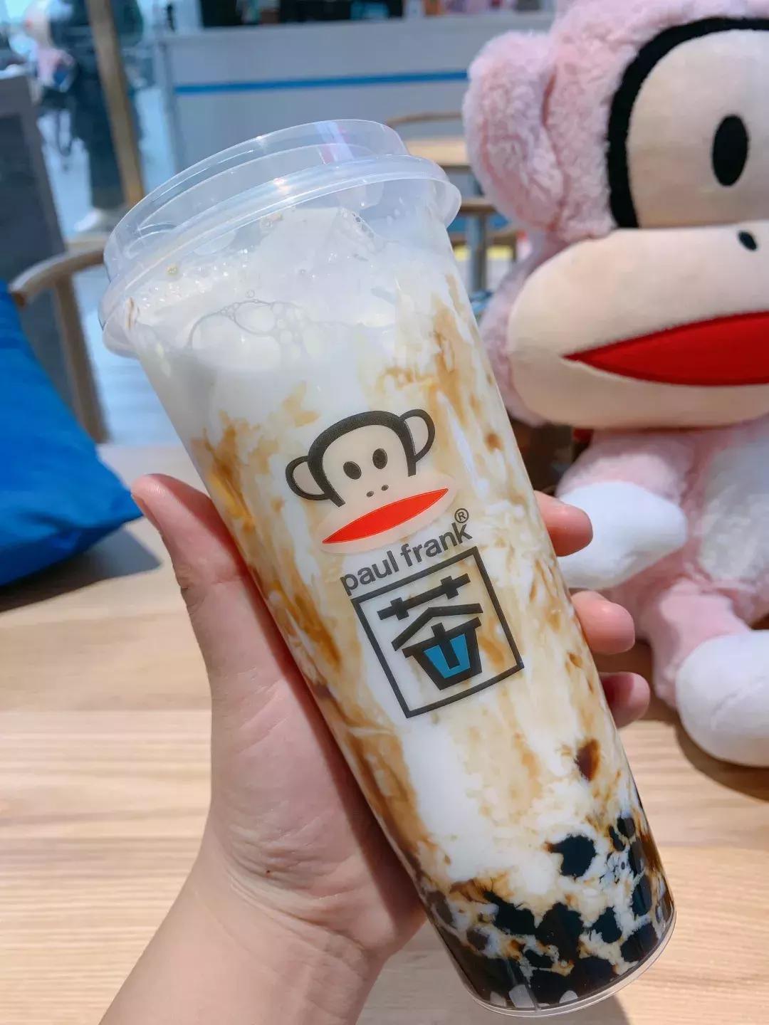 红遍全球的大嘴猴茶来鞍山啦,东北头一家,潮牌跨界好喝任性