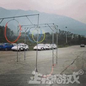 爆笑GIF趣图:美女,这射的是丘比特之箭吧