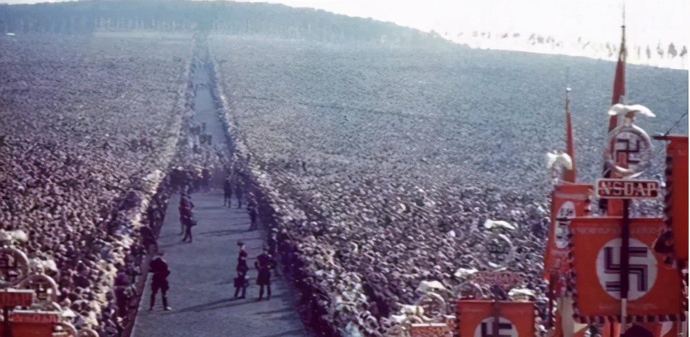 纳粹德国卐字旗为什么被禁用,二战德国纳粹标志卐是什么意思