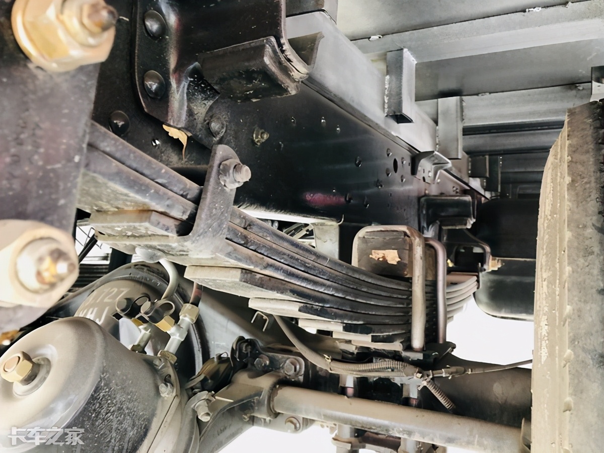 轻量化轻卡视频,轻量化宽体轻卡