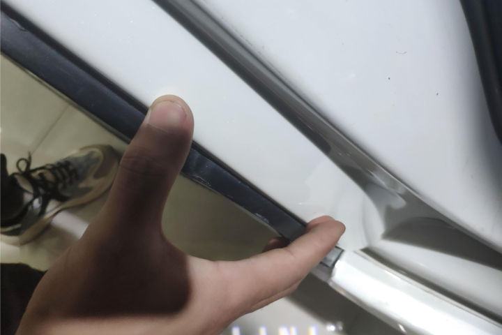 英菲尼迪fx35最容易哪里进水,英菲尼迪fx35天窗漏水底板全是水